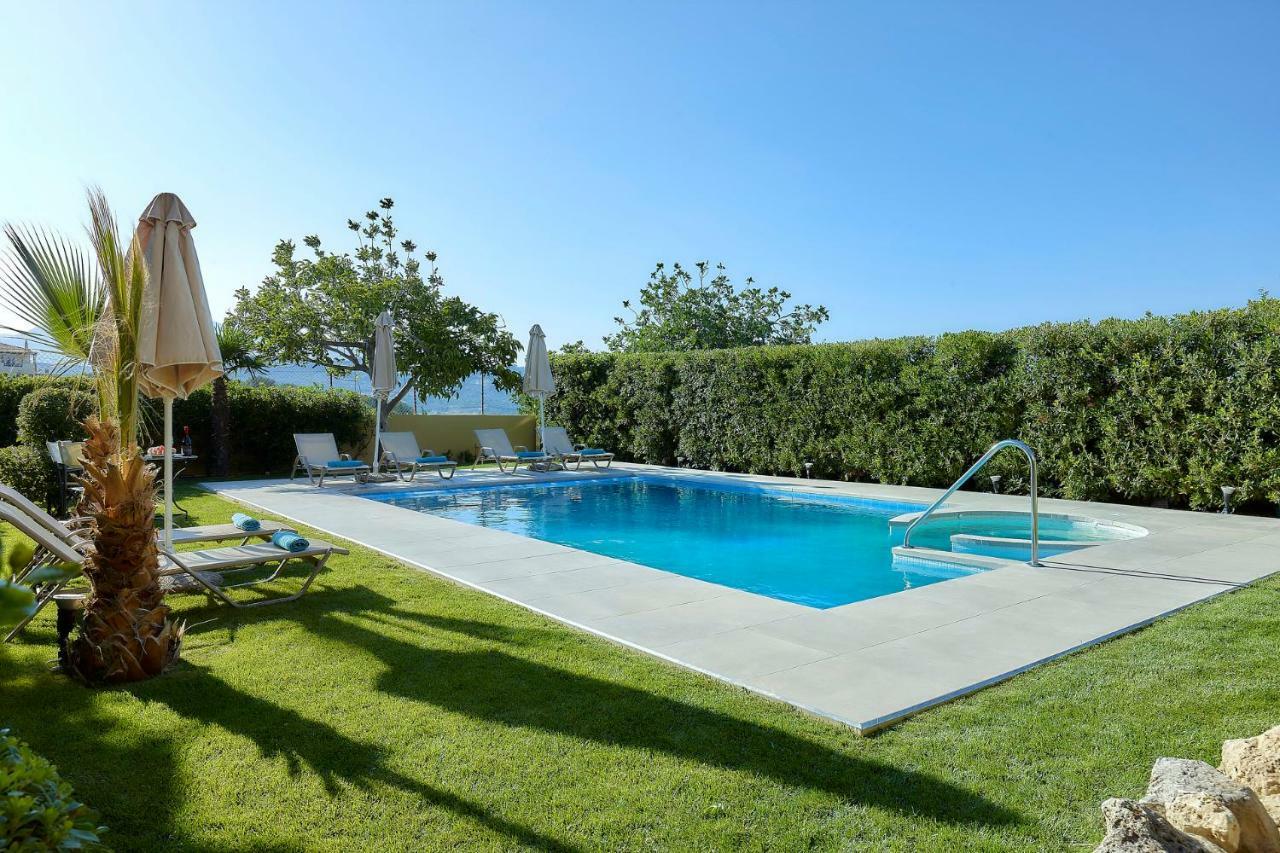 Castello Villa Daphnes - Private Pool & Whirlpool Dhafnes Eksteriør bilde